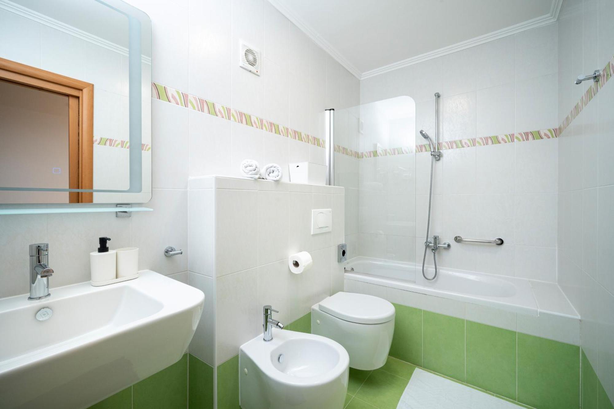 Humagum Sea View Apartment - Garden Palace Umag Exteriör bild