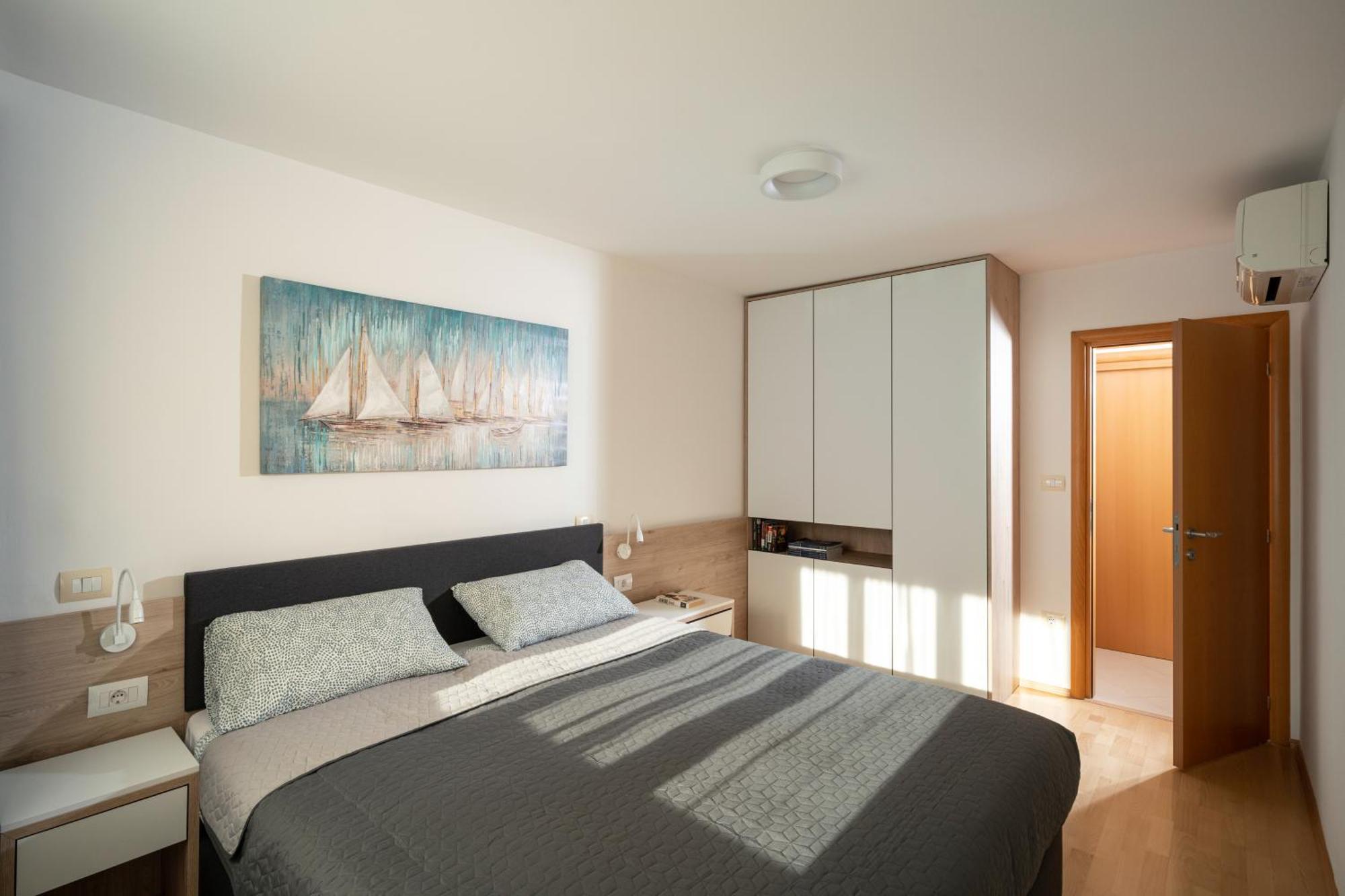 Humagum Sea View Apartment - Garden Palace Umag Exteriör bild
