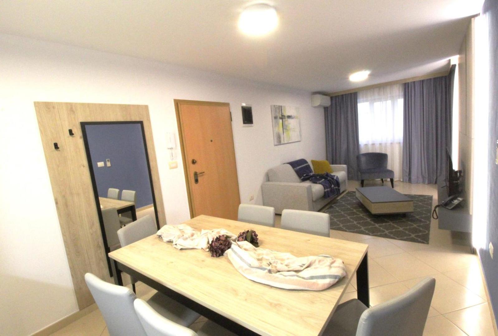 Humagum Sea View Apartment - Garden Palace Umag Exteriör bild